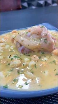 Pig's Feet Soup with Chickpeas for Lunch