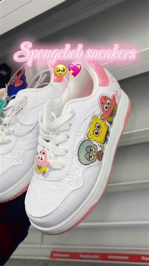Adorable Spongebob Sneakers for Fans