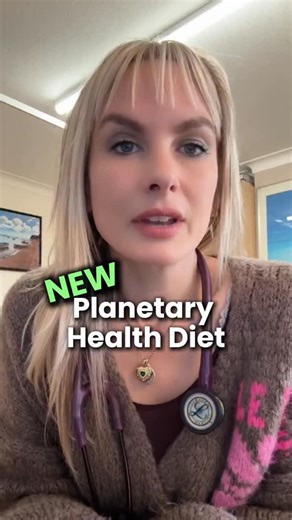 🌍 The new EAT–Lancet report is here and it’s got some serious food for thought. What if changing what’s on our plate could save 15 million lives every year and bring us back within the planet’s limits? According to The Lancet, our current food systems: 🥩 Make up 30% of global greenhouse gas emissions 🌾 Are the biggest driver of 5 breached planetary boundaries 💰 See the wealthiest 30% responsible for over 70% of food-related environmental impacts 😔 And fewer than 1% of people are currently e