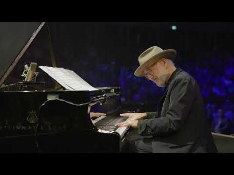 Ludovico Einaudi - I Giorni (Live at The Royal Albert Hall)