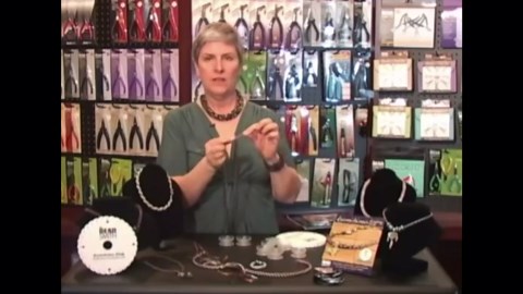 The Beadsmith Kumihimo 3-Piece Combo – 6” Round & Square Disks – Bag of 8 No-Tangle 1-7/8” Bobbins – Jewelry Tools for Kumihimo Braiding & Macrame Designs