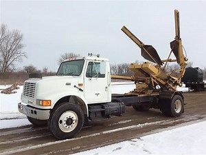 1995 International 4900 Truck Mounted Tree Spade | Transportation