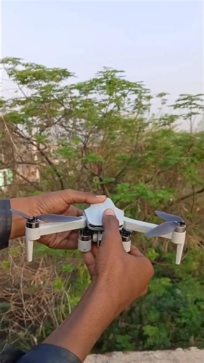 ♥️𝘿𝙅𝙄 𝙢𝙞𝙣𝙞 4 #shorts #flydjidrone #djimini2#djimini3pro#djidrone