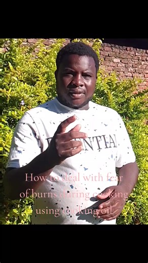 Dealing with fear of burns while using cooking oil with just 1 simple salt tip.#foryoupage #fypシ #fyp #viral #catering @highlight @user28836212422