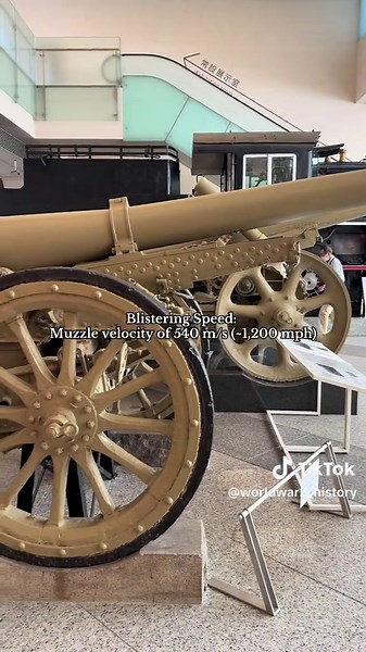 Exploring Rare WW2 Artillery at Yushukan Museum