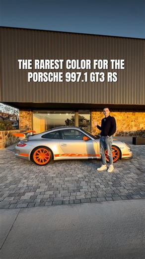 P1 CARS by Pepe Massot on Instagram: "Everybody knows that colors make cars. Join Pepe as he explains that Arctic Silver is the least-produced standard color on the 997.1 GT3 RS — and why it has become one of the most difficult specifications to find today. Our example, coming soon to market, has covered just 28,000 kilometers from new and presents exactly as a collector would want. It features highly desirable factory options, including silver seat belts, matched to the exterior color. The car