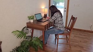 Mid-Century Modern Small Desk, 42.9" Walnut Writing Desk Computer Laptop Wood Desk with Drawer & Open Shelf Elegant Vanity Table Compact Home Office Desk for Study Bedroom Living Room-Walnut Finish