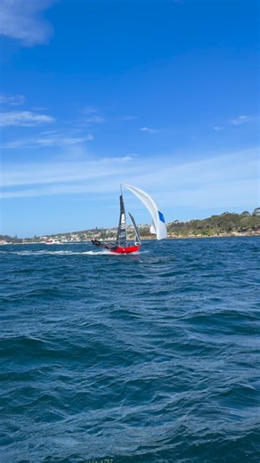 International 18ft Skiff on Instagram: "25 knot 18 footer sailing!!"