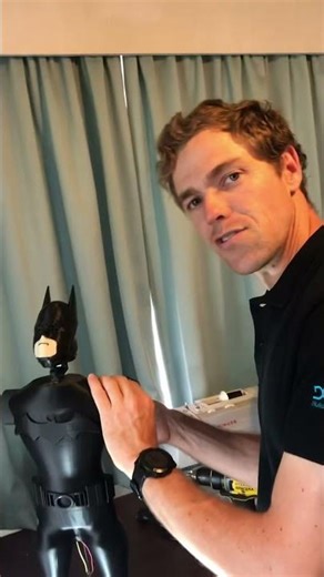 I’M BATMAN 🦇 Watch how we engineered this high tech Rc glider #rcglider #flight #batman