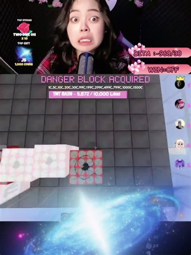 normally playing but out of now where JS just coming in and make chaos by galaxy with 1000x Toxic in MINECRAFT #america #minecraft #american #usa #snowfall