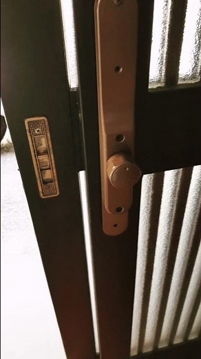 【番号式ドアロック】カギの取り付け！！