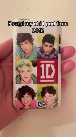 Exploring 1D Nostalgia: Unboxing My 2012 iPod | One Direction Reunion Memories