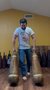 Traditional Persian Technique The traditional technique of the Persian Meel in Iran is done where the pinky’s go at the base of the Meel without any body contact. I’ve only seen this done with light weight Meel and elderly practitioners of Zurkhaneh who still train as it was one of the oldest techniques. It’s not recommended with heavy Meel as it requires a lot of pain tolerance along with many other factors and potential injures that may occur. Here I’m doing the traditional technique with my 1