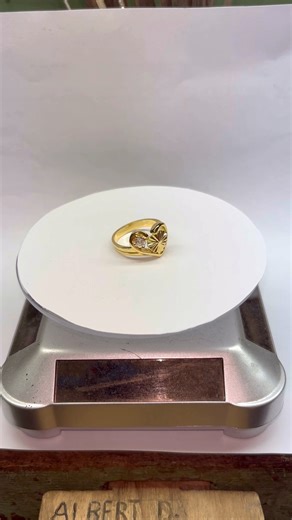 298K views · 2.3K reactions | how to make 18k yellowgold ring heart designlate upload guys!!! salamat po sa tiwala mam Kiks ng mexico pampanga殺 #gold #jewelry #everyone #everyone #friends #ring #viralvideo | Albert Denilla | Facebook