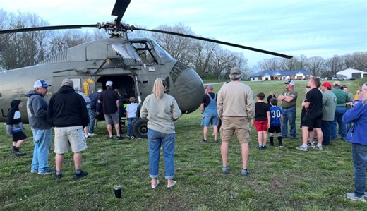 Vietnam Era Helicopter Flies Home to Iowa