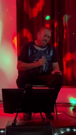 Cat Steven’s cover wild world #rocknroll #music #livemusic🇦🇺🦘🎸🎧🎹🥁👂🎤