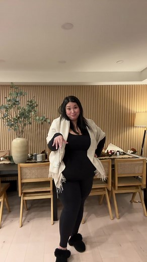 I went shopping at @Aritzia as a certified fat girl 😳