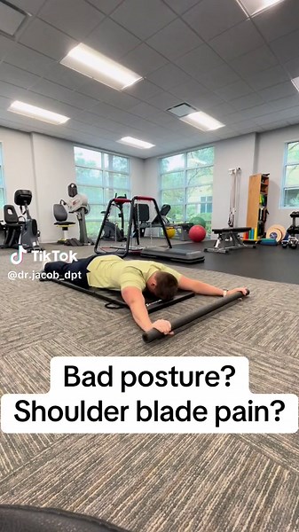Think you have bad posture? Knot in your shoulder blades from working on a computer all day? Now posture probably isnt as important as everyone says and slouching over during the work day wont cause your back to break, but your “posture muscles” can become weakned over time if not trained properly, which is what can lead to pain in the mid back area. #physicaltherapy #stpetersburg #posture #shoulderpain