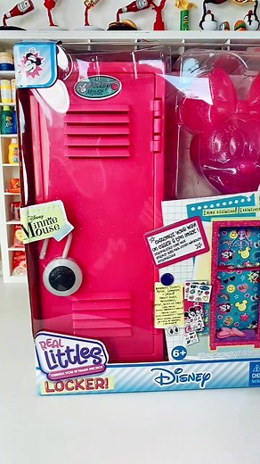 Unboxing Real Littles Disney Locker: Minnie Mouse Themed Locker and Accessories