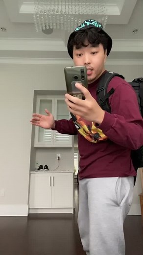 POV: you’re scrolling through Tik Tok. IB:@its_alwaysdaryl #fyp #artgallery