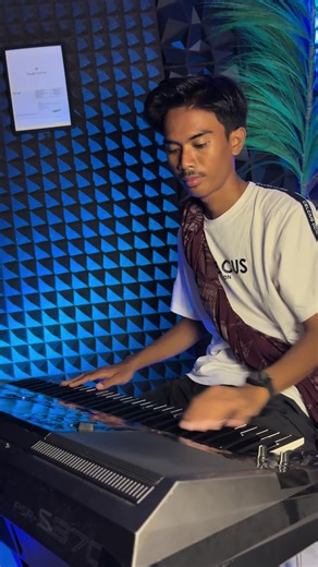 Ku Ingin: Version Laki-laki Contoh Dangdut