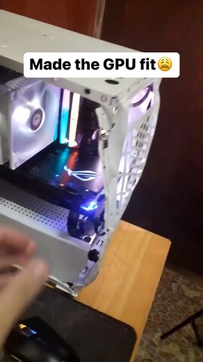 Leo Dell | •Non-Invasive Case Mod• So guys, my man recently bought a GTX 1070 Asus Strix and he figured he’d do a nice, reversible job to make it fit... | Instagram