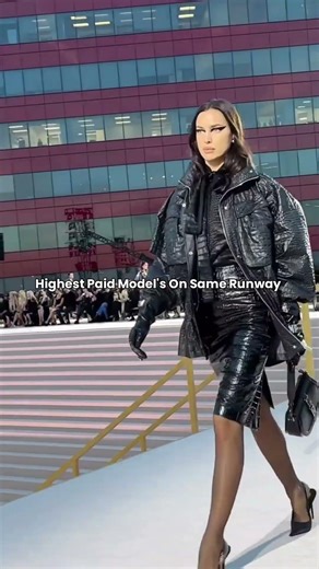 When Versace Puts All Super Model's In One Show