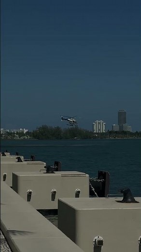 Helicopter Views Over Miami’s Biscayne Bay 🌴 | Stunning Aerial Moments