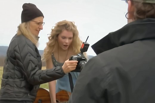 Taylor Swift's First Vogue Photoshoot | 2010 Cover Story