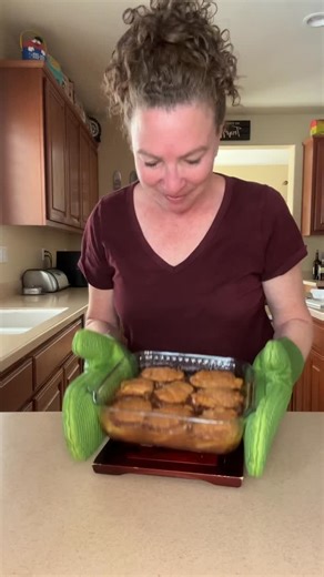 Amy | Belly Full on Instagram: "This Easy Peach Dumpling recipe is amazing and loved by everyone! 🍑😍 #peachseason #peachdessert"
