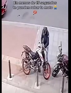 ⭕️Candado con Alarma: 🛑2XQ100.🛑 ✅Sensor de golpes y movimientos. ✅Resistente a la corrosión. ✅Sonido de gran potencia. Se puede usar CON O SIN ALARMA ⚠️Arco de Acero Inoxidable Usa 6 pilas tipo reloj( vienen incluida). 3 juegos de llaves. PROTEGE TU CASA, NEGOCIO, MOTO, BICLICLETA, ETC ⚠️ 🚛Envio a toda Guatemala. 💵Pagas al recibir. 📦Entrega inmediata. | Barato502