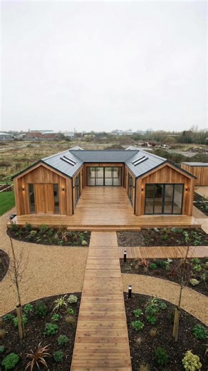 Innovative Tiny Container Home Ideas for Modern Living