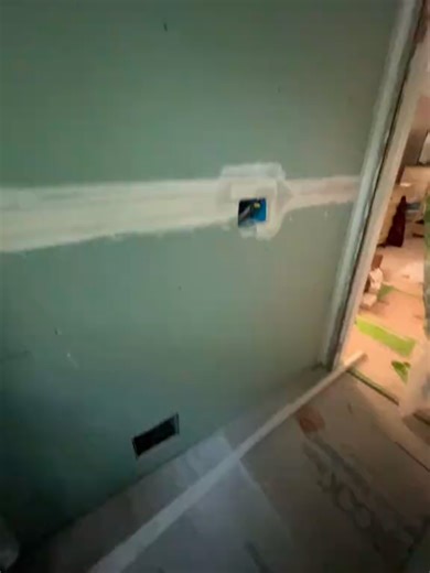 ¿Quieres ampliar tu casa sin el caos de los ladrillos? 🧱 El Steel Frame y el Drywall son la clave: rapidez, limpieza y máxima seguridad. 🔒💪 ¡Tu proyecto listo en tiempo récord! 🏗️ #SteelFraming #Drywall #ConstruccionSeco #Remodelacion #Arquitectura #ConstruccionInteligente #Obras #DrywallPeru