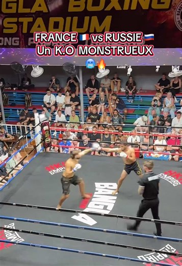 Combat France 🇫🇷 vs Russie 🇷🇺 Et ça ne dure pas longtemps… KO monstrueux ⚠️ Correction : dans la vidéo j’ai dit que le combattant était grec, mais il est en réalité français. Il affrontait bien un combattant russe. #mma #boxe #combat #knockout #boxing🥊