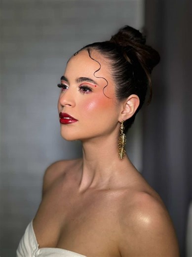 Romantic Valentine's Day Makeup Tutorial