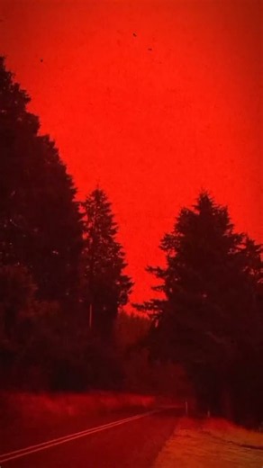 Bloody Mary 🩸 | Lyrics