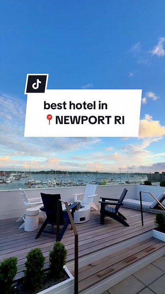 Your summer bucket list isn't complete without a Newport getaway... And I know just the spot: Newport Marriot. I stayed in one of their exclusive suites, featuring a private terrace overlooking Newport Harbor, and I honestly can't get over how much outdoor space you have right off your room. Plus, Hideaway Terrace is the perfect spot for a summer cocktail and an afternoon spent soaking up the sun. Just steps from downtown Newport, the hotel makes it easy to explore everything the city has to off