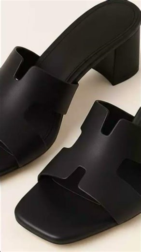 Elegant Black Block Heel Slides – Minimalist Chic Comfort Sandals