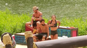 103K views · 1.2K reactions | Οι αγώνες κατάταξης φέρνουν τους παίκτες στα όριά τους.⚡️ #SurvivorGR νέο συναρπαστικό επεισόδιο απόψε στις 22:00, στον #SkaitvGR | Survivor Greece | Facebook