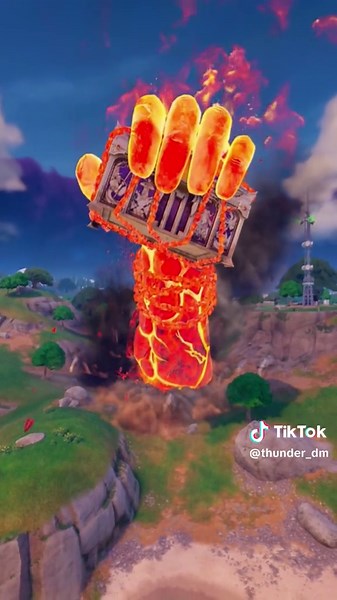 Live Reaction to Fortnite Giant Hand Event