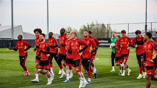 Diables rouges : vingt-quatre joueurs à l’entraînement avant le départ aux USA, Arthur Theate seul absent (vidéo)