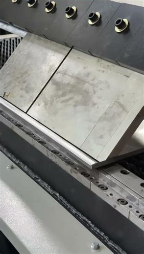 Small bending machine, super cost-effective #bendingmachine #panelbender #sheetmetal #chinafactory