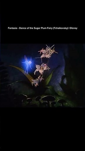 Disney Fantasia (1940) – Dance of the Sugar Plum Fairy
