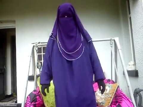 Putting on Jilbab Niqab Face Mask