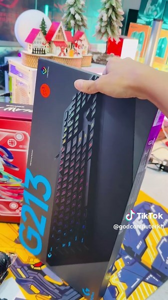 Logitech G213 Gaming Keyboard Overview