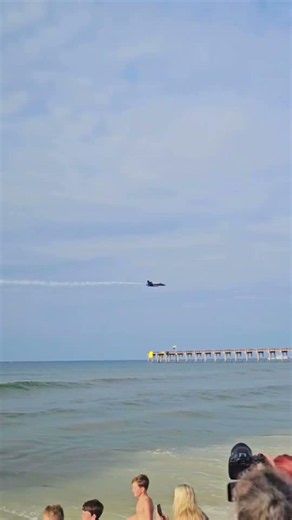 The Blue Angels Just Blew Everyone’s Chairs Away