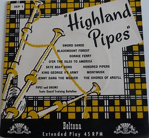 Pipes And Drums (Scots Guards) Training Battn - Highland Pipes