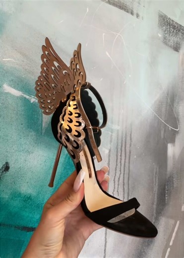 Warning: these shoes may cause heart eyes 😍😍😍😍 #bocaraton #florida #southflorida #fyp #consignment #vintage #shop #heels #designer #luxury