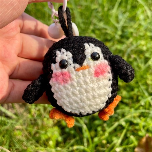 Cute Penguin Crochet Keychain, Handmade Amigurumi Penguin Keyring, Kawaii Plush Charm, Mini Animal Keychain, Gift for Kids & Friends - Etsy