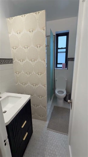 Tub to Walk-In Shower Transformation | UES NYC Bathroom Renovation #bathroomrenovations #bathroom